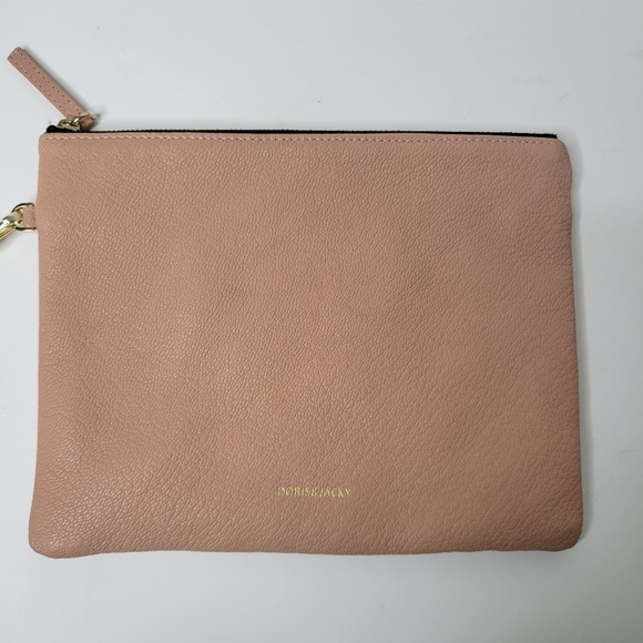 Doris & Jacky Blush Wristlet - Picture 4 of 9